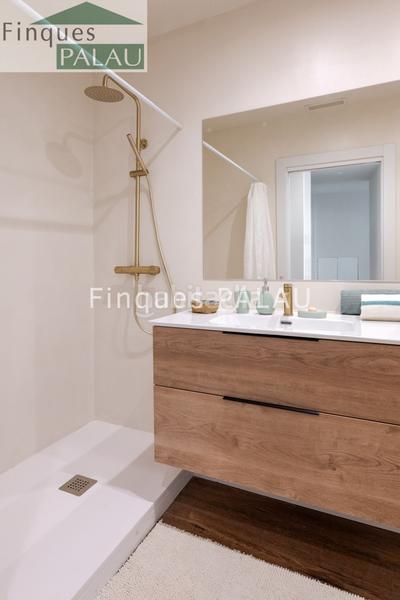 Foto 9288571b-e37c-4a88-9bf3-dcb33add0d9a. Piso exclusiva vivienda con terraza en el centro en Sant Just Desvern