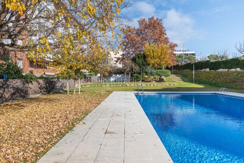 Foto b697eae6-0d0d-4f23-93e0-a3f6e01a7aa3. Pis amb calefacció a Mas Lluí Sant Feliu de Llobregat