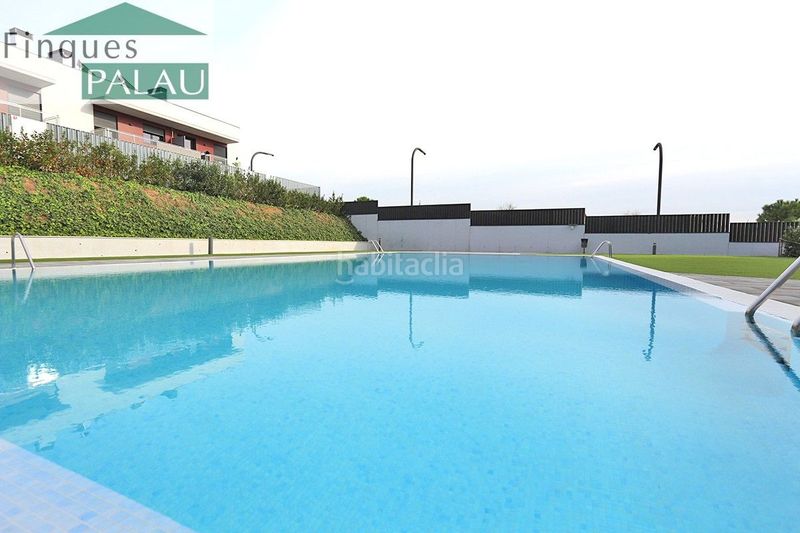 Foto 39e10e38-3563-42e3-86cf-3524cd68b7c6. Pis amb calefacció piscina a Mas Lluí - Els Miralls Sant Just Desvern