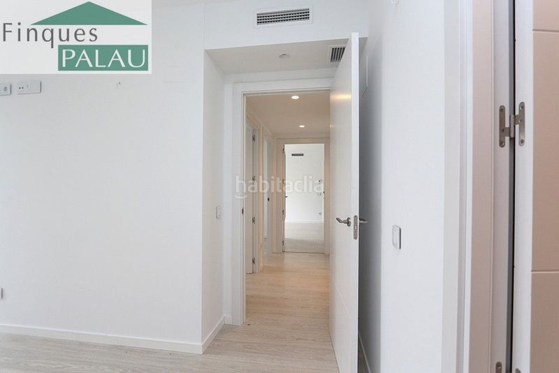 Foto f70b81c2-8c43-4280-9fee-23ae05a9629a. Pis amb calefacció piscina a Mas Lluí - Els Miralls Sant Just Desvern