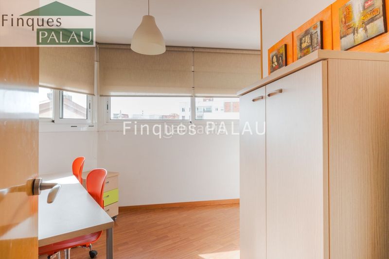 Foto d6d9259f-6ff0-4ca6-8840-3d41613a4e19. Pis amb calefacció a Centre-Can Nadal Sant Feliu de Llobregat