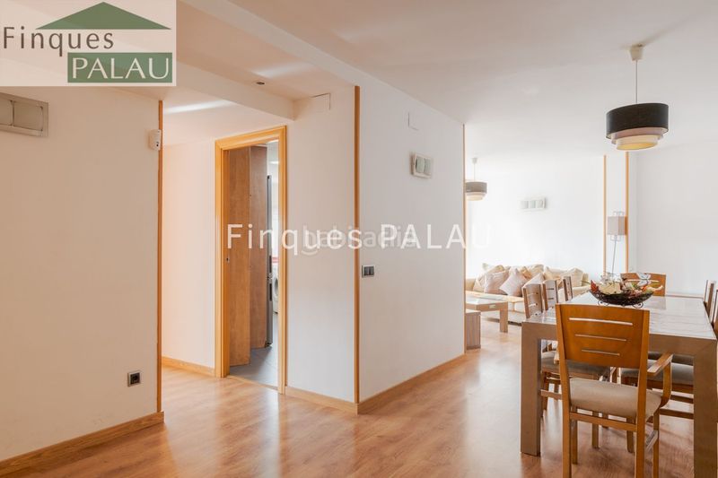Foto e75b93fe-9cbf-4529-9436-789f8188ea10. Pis amb calefacció a Centre-Can Nadal Sant Feliu de Llobregat