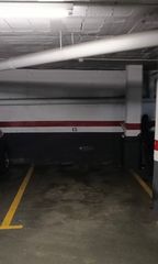 Miete Autoparkplatz in Centre