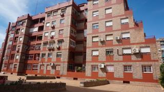 Pis  Calle bruselas. Piso a la venta en alminares
