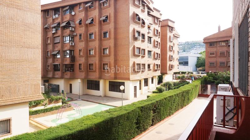 Foto 256d155c-1446-49b5-8fea-d32be59e90df. Piso  a la venta en alminares en Cervantes Granada