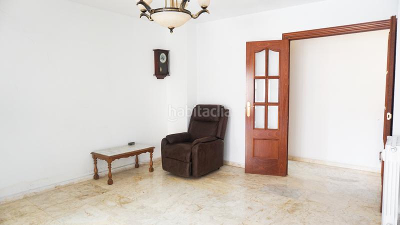 Foto 3e992717-0d61-46d0-bca4-9b25873e036b. Piso  a la venta en alminares en Cervantes Granada