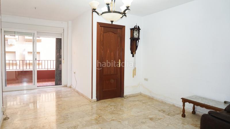 Foto 592c3823-5737-49c2-ac99-9824aa482c98. Piso  a la venta en alminares en Cervantes Granada