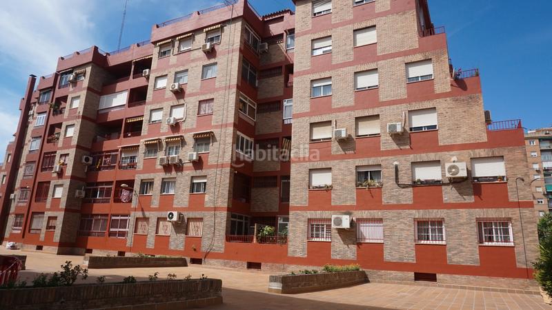 Foto ac8c5876-49fc-492f-905f-f0a5b34ea72c. Piso  a la venta en alminares en Cervantes Granada