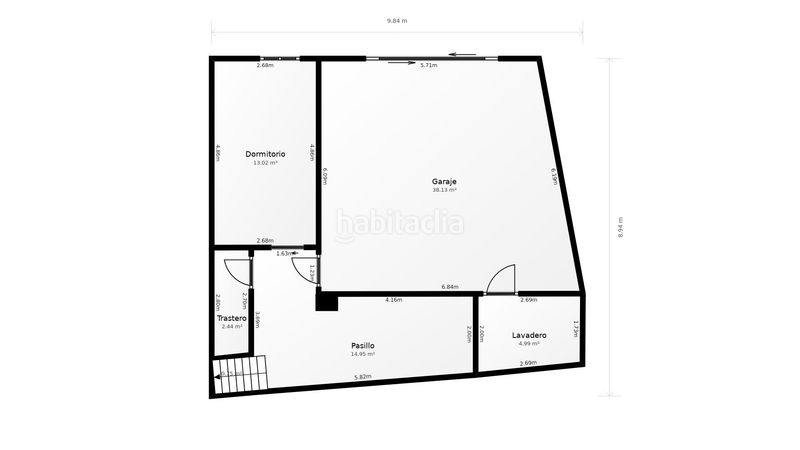 Foto a3e89453-87ea-4975-adcf-e971b589bd8c. Casa aparellada amb aparcament a La Pastora - La Estación San Fernando