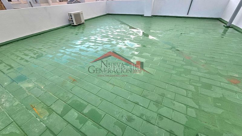 Foto 0d77f08c-0433-4b06-b7b8-efe820c40e10. Piso  reformado en Conil Conil de la Frontera