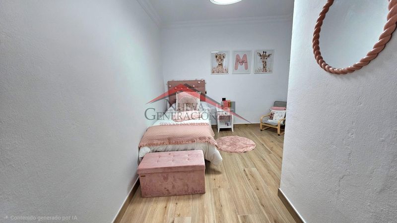 Foto 12e9c8a4-f70d-42b7-bb05-fd1e7335733e. Piso  reformado en Conil Conil de la Frontera