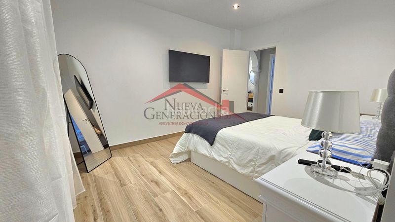 Foto 5457a7e9-f5d3-417a-8d1e-f9cbbde14d6d. Piso  reformado en Conil Conil de la Frontera