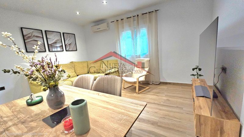 Foto d413c168-0978-4768-b7b0-ac7db2c23b9f. Piso  reformado en Conil Conil de la Frontera