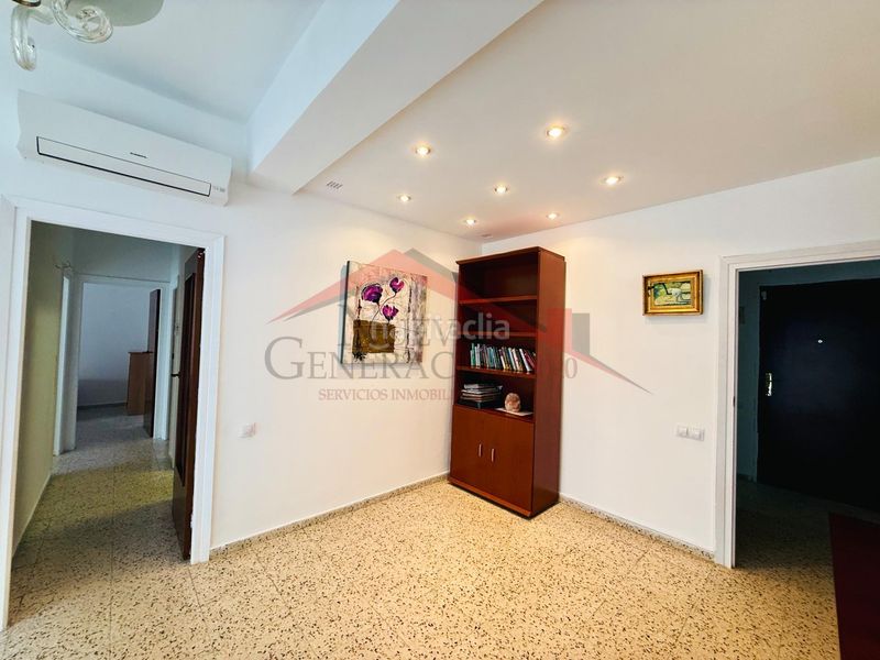 Foto d6494c0b-2763-4a73-adfe-8b2101bd060e. Pis amb aparcament a Plaza de toros - Venta Vargas - Capitania San Fernando