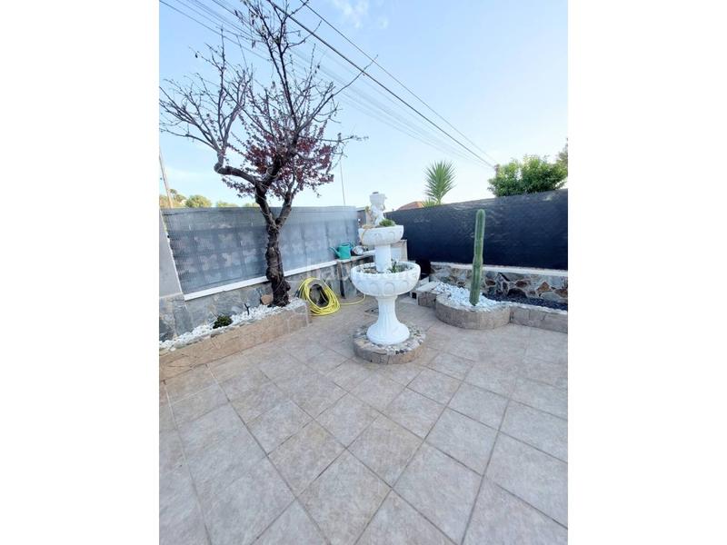 Foto 3c0c3a9b-3904-453e-93ac-41a74aede660. Chalet torre reformada , en una sola planta, muy funcional en Abrera