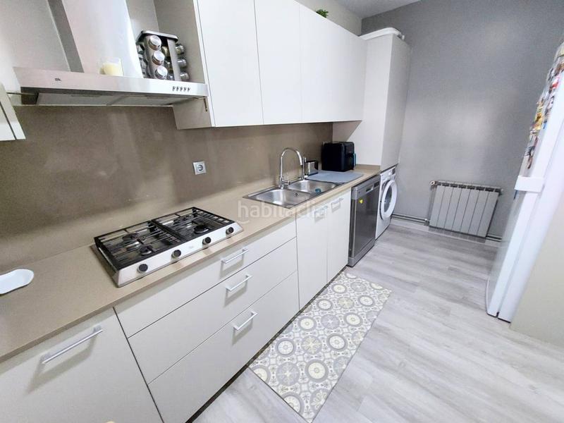 Foto 51134049-e142-43f3-b1dd-50989f0aeae0. Chalet torre reformada , en una sola planta, muy funcional en Abrera