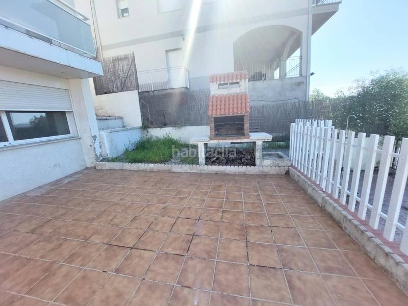 Foto 3f95cb9b-c8a9-4b75-9079-c4ead5e6e935. Chalet torre con piscina, grandes vistas despejadas a montserrat. en Abrera