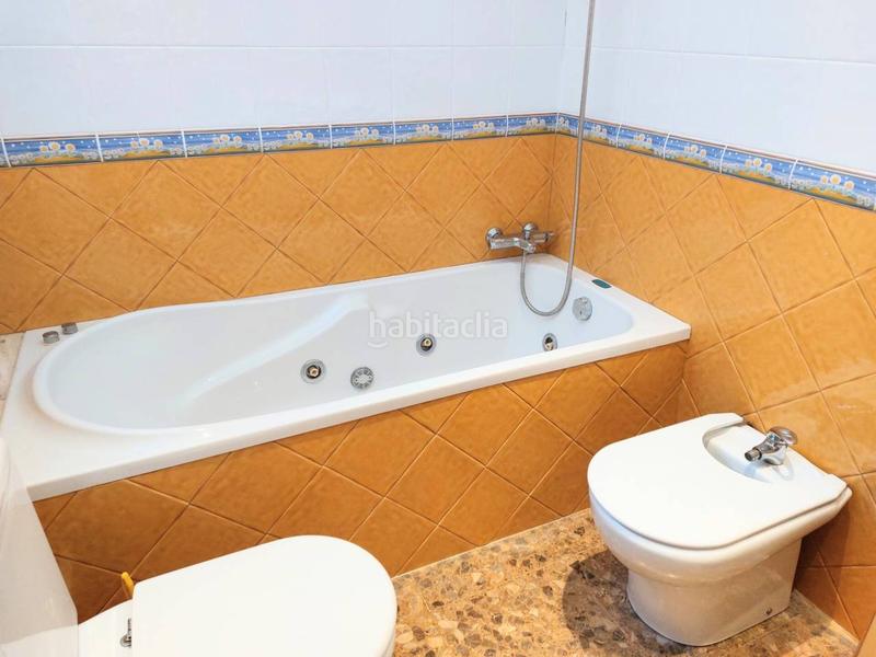 Foto 323009fc-35eb-4047-86a9-b27794c20bd4. Xalet amb calefacció piscina a Abrera