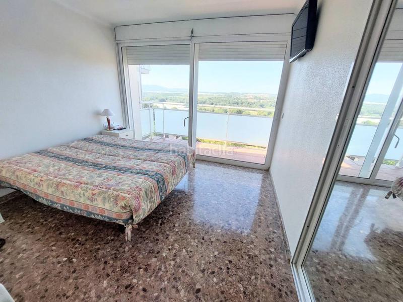 Foto 7631e632-00ad-4250-84ad-e327eb7b8dad. Xalet amb calefacció piscina a Abrera