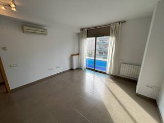 Lloguer Pis  Jaume i. Piso de 2 habitaciones en avda. jaime i de terrassa