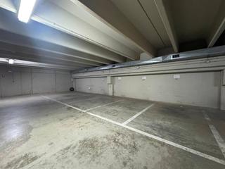 Autoparkplatz  Gèminis. 6 plazas de parking