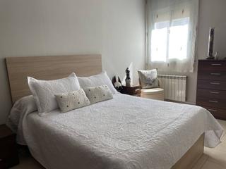 Pis  Madrid. Zona gripia avenida madrid. piso de 3 habitaciones ext, muy lumi