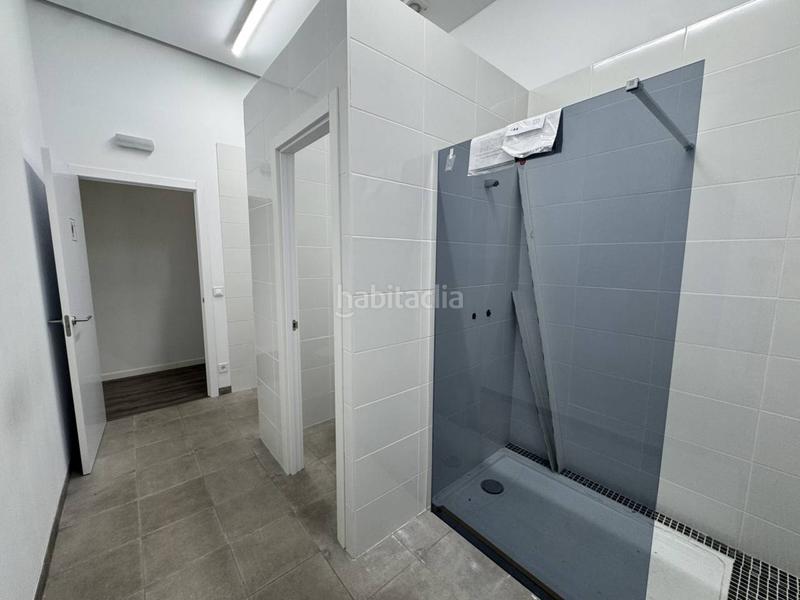 Foto bd2f5777-0eed-42e8-92e8-17a970da68e1. Alquiler local comercial local en ventaalquiler en Martorell