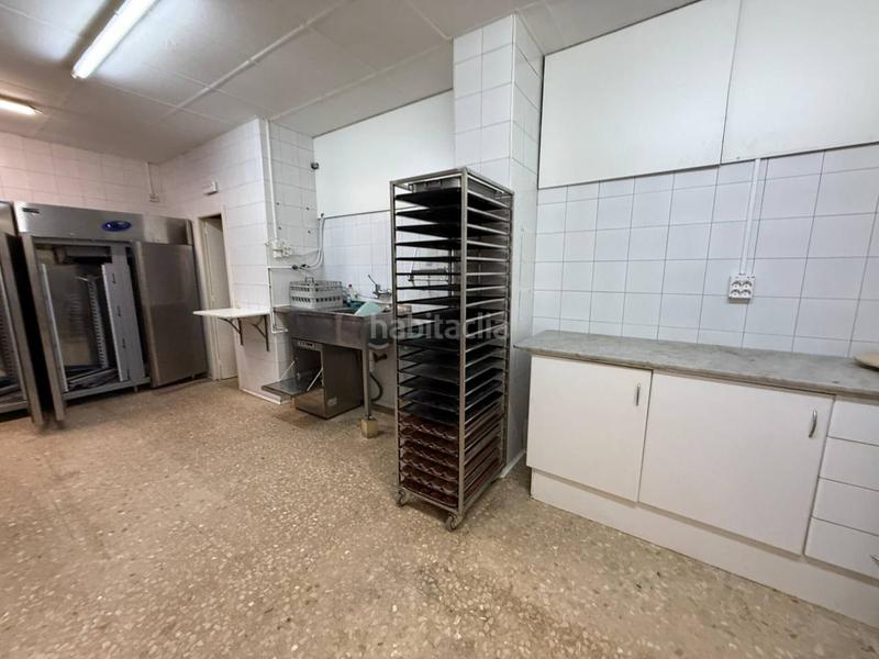 Foto 32cea50a-1070-4fc1-8dc4-3f027f92e57e. Local comercial  en venta sant pere en Terrassa