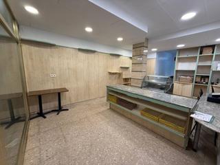 Local commercial  Salmerón. Local comercial en venta en terrassa  sant pere
