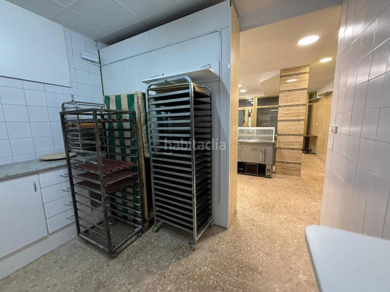 Foto 8d870e9b-0449-494d-a7bb-d520384778ff. Local comercial  en venta sant pere en Terrassa