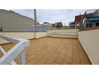 Appartement à Sant Pere Nord. Oportunidad  piso tipo casa gran  garaje y terraza