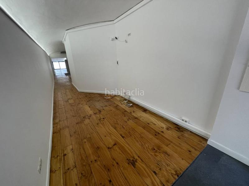 Foto 35683298-42a2-42c7-addd-68c4b2865929. Affitto locale commerciale in Barri del Centre Terrassa