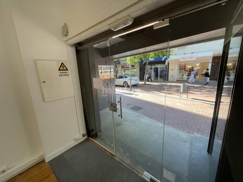 Foto 93c85da7-a30a-4280-96b2-cbd93c57c2b7. Alquiler local comercial gran local comercial en la font vella en Terrassa