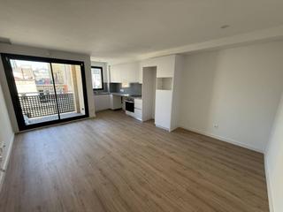 Location Appartement  Bages. Piso de nueva construccion de 2 habitaciones con parking en can