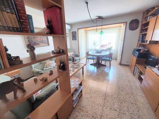 Appartement à San Pere. Piso en el barrio de sant pere, 4 habitaciones. entrega inmediat