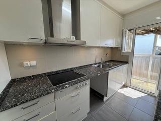 Pis a Ca n'Aurell. Piso can aurel , 4 habitaciones, 2 trasteros y parking incluido