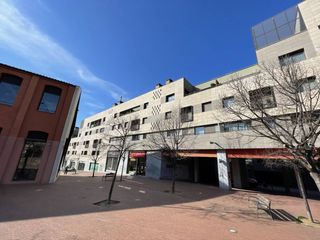 Rent Flat  Calle miquel casas. Piso de 2 hab. amueblado en la zona de vapor gran