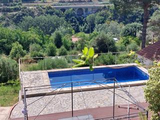 Chalet in Can Vinyals. Torre en esparraguera, posibilidad de hacer 2 viviendas independ