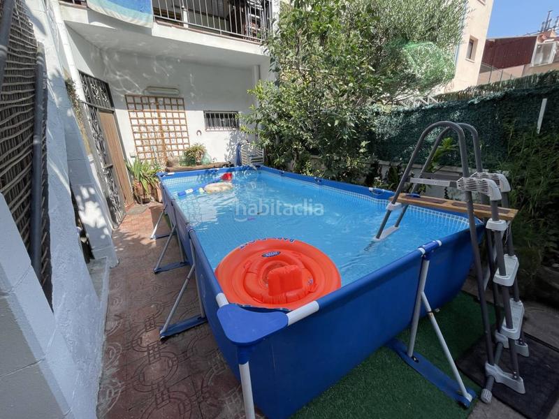 Foto 9f09315d-170d-408a-9fa8-3f20e0eb91c1. Casa pareada zona can fatjó. casa de 3 plantas, 4 habitaciones con garaje y patio. en Rubí