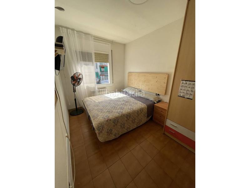 Foto f3562de5-8a8e-451a-9819-2d4f46063b80. Casa pareada zona can fatjó. casa de 3 plantas, 4 habitaciones con garaje y patio. en Rubí