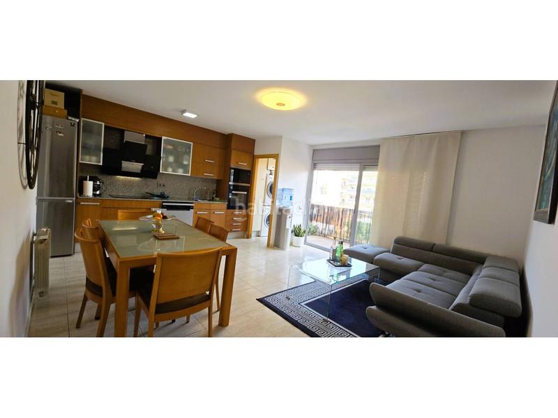 Foto 8e4d85c7-8535-472f-b327-be484e0338de. Piso fantástico atico duplex seminuevo en Can Roca ii, precioso en Terrassa