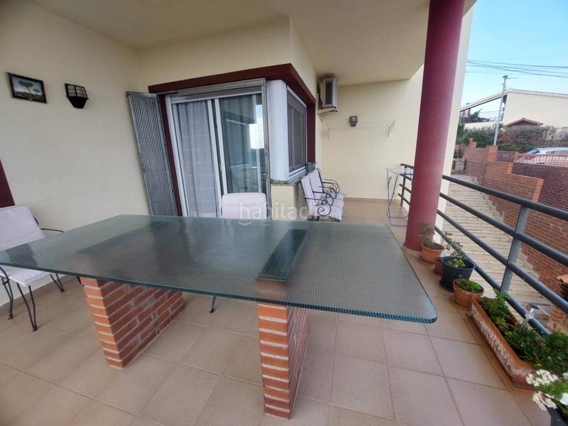 Foto a8aedbfd-3fcd-4b73-90bf-7e00daac26f4. Chalet torre bifamiliar en esparraguera, urbanizacion mas den gall en Esparreguera