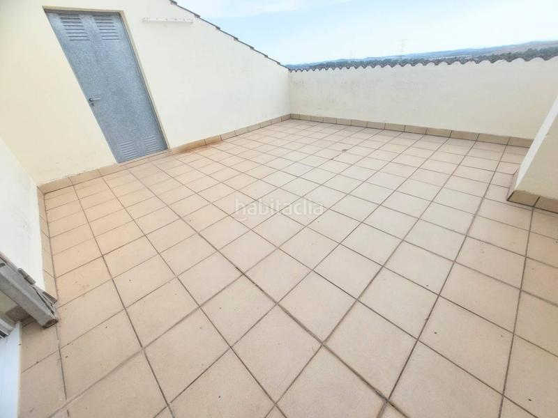 Foto c842ec18-d4c7-437f-81b9-6c7c14ba3e46. Chalet torre bifamiliar en esparraguera, urbanizacion mas den gall en Esparreguera
