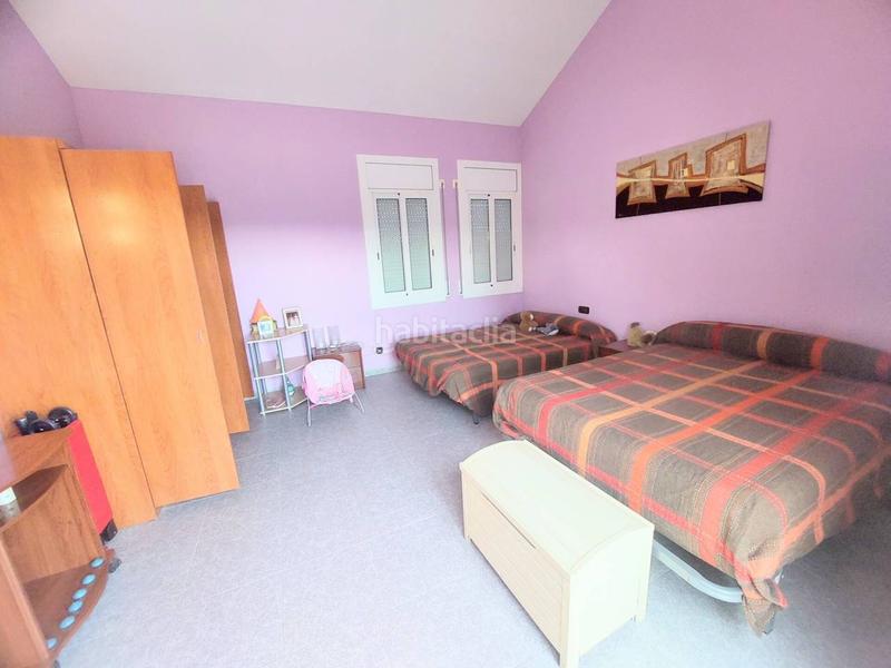 Foto fcb81e3f-cb25-40be-9333-b00f8e25873d. Chalet torre bifamiliar en esparraguera, urbanizacion mas den gall en Esparreguera