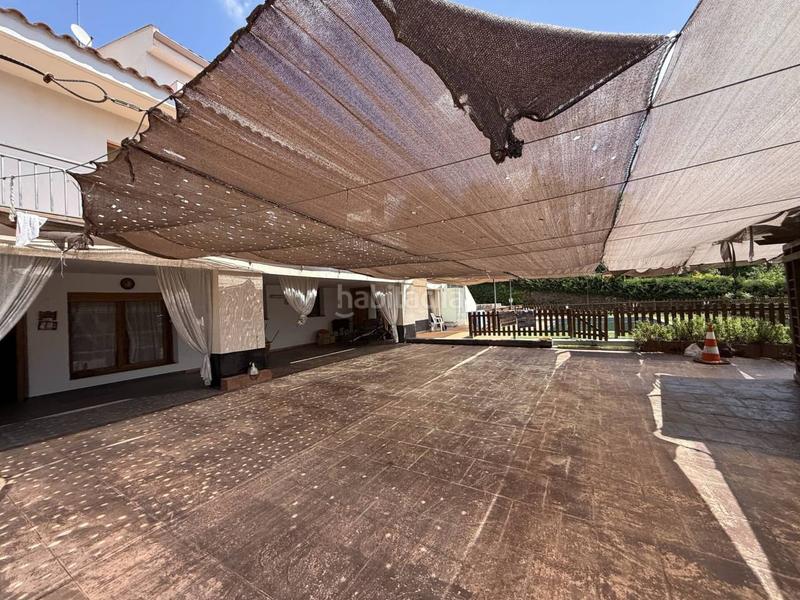 Foto e81f268b-e395-4dd5-9e9f-2008fe88c8ca. Casa gran torre con piscina , els rourets .10 habitaciones en Matadepera