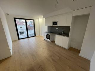 Lloguer Pis  Antoninus pius. Piso seminuevo de 1 habitacion en ca naurell