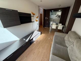 Miete Etagenwohnung  Marques comillas. Piso de 2 habitaciones con muebles y electrodomesticos en pere p