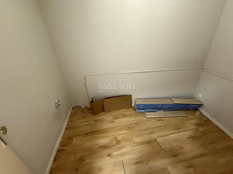 Foto 3a9514dd-de03-4699-baf1-1b95f79066c2. Location local commercial dans Ca n'Aurell Terrassa