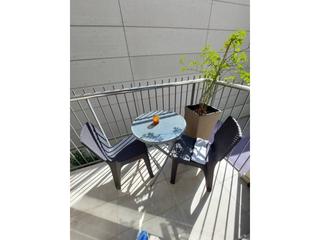 Appartement à Ca n'Aurell. Piso seminuevo junto a rambla, 3 habitaciones y pk  opcional.. m