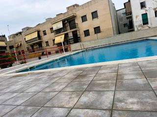 Piso en Centre. Apartamento en torredenbarra piscina y parking